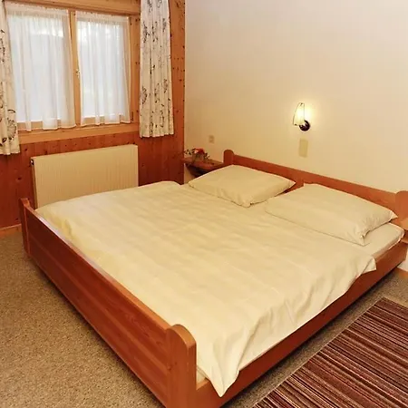 Apartment Utas